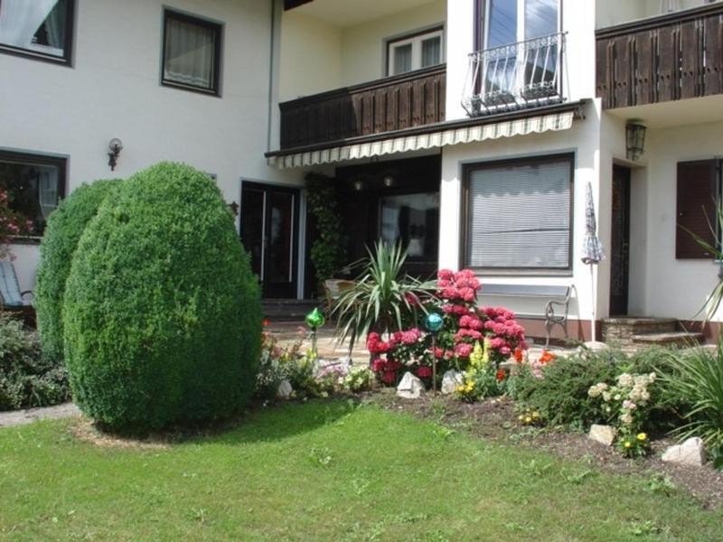 Pension Katharina Fruehstueck Ab 5 Uhr Frueh Seeboden Exterior photo